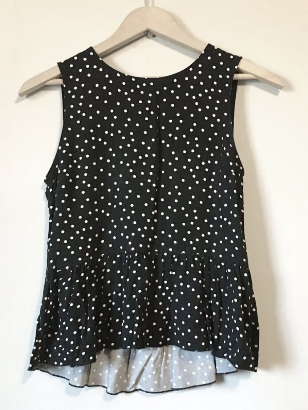 ARITZIA TALULA 100% Rayon B&W Polka Dot Peplum Top XS Coquette Chic
